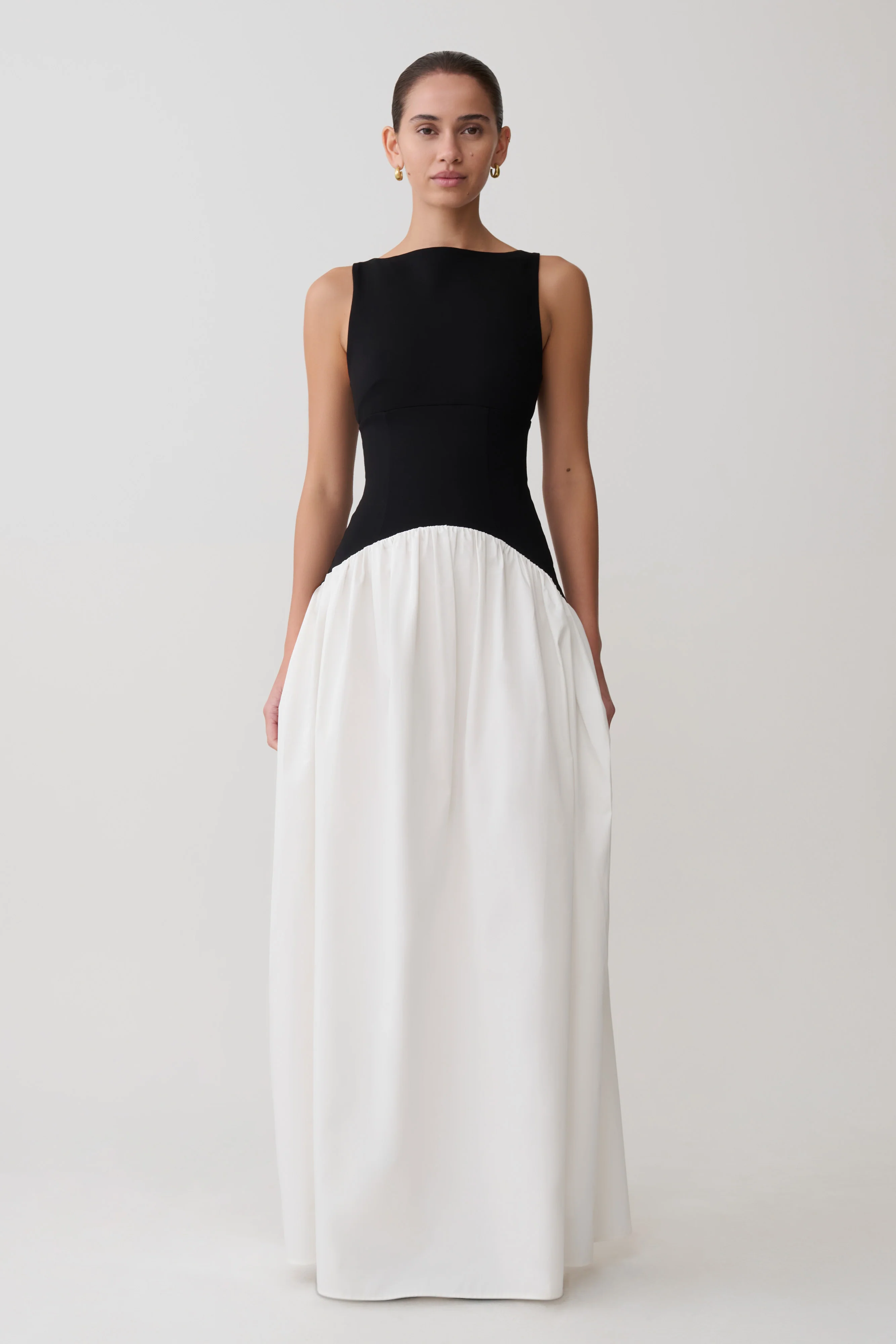 Acacia Contrast Sleeveless Maxi Dress - Black/White - Image 5