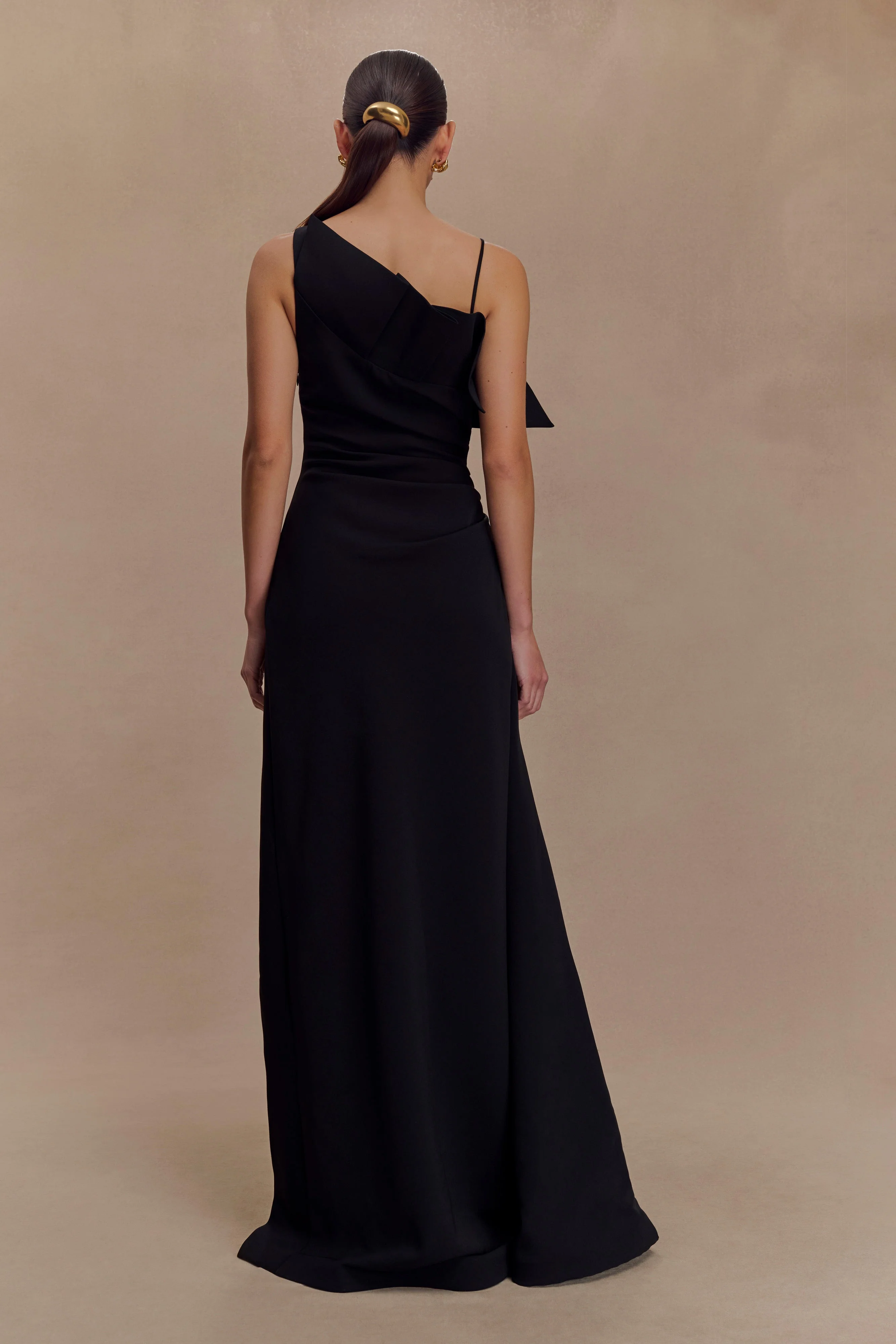 Adalyn One Shoulder Crepe Maxi Dress - Black - Image 2
