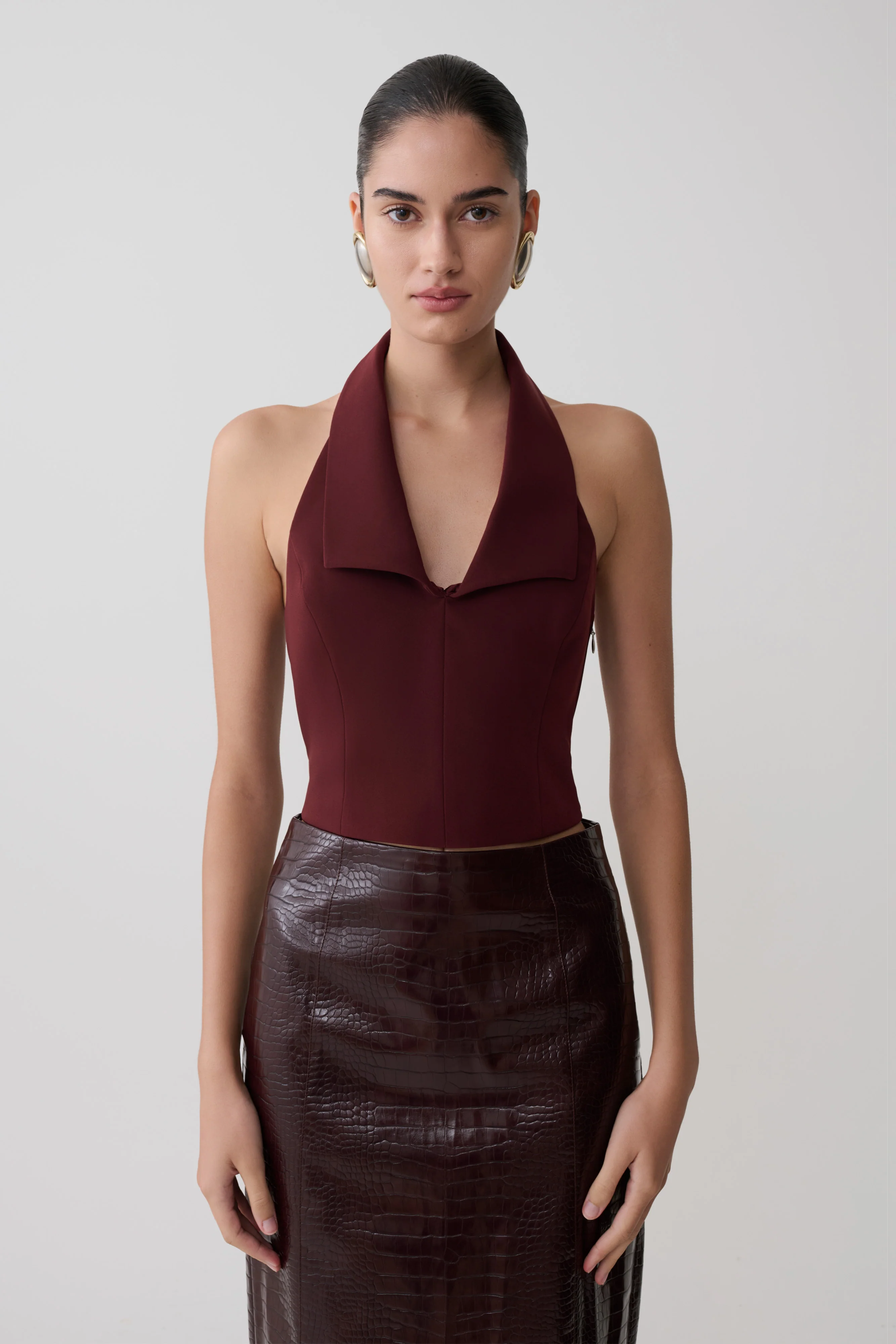 Calla Collared Sleeveless Halter Top - Merlot - Image 4