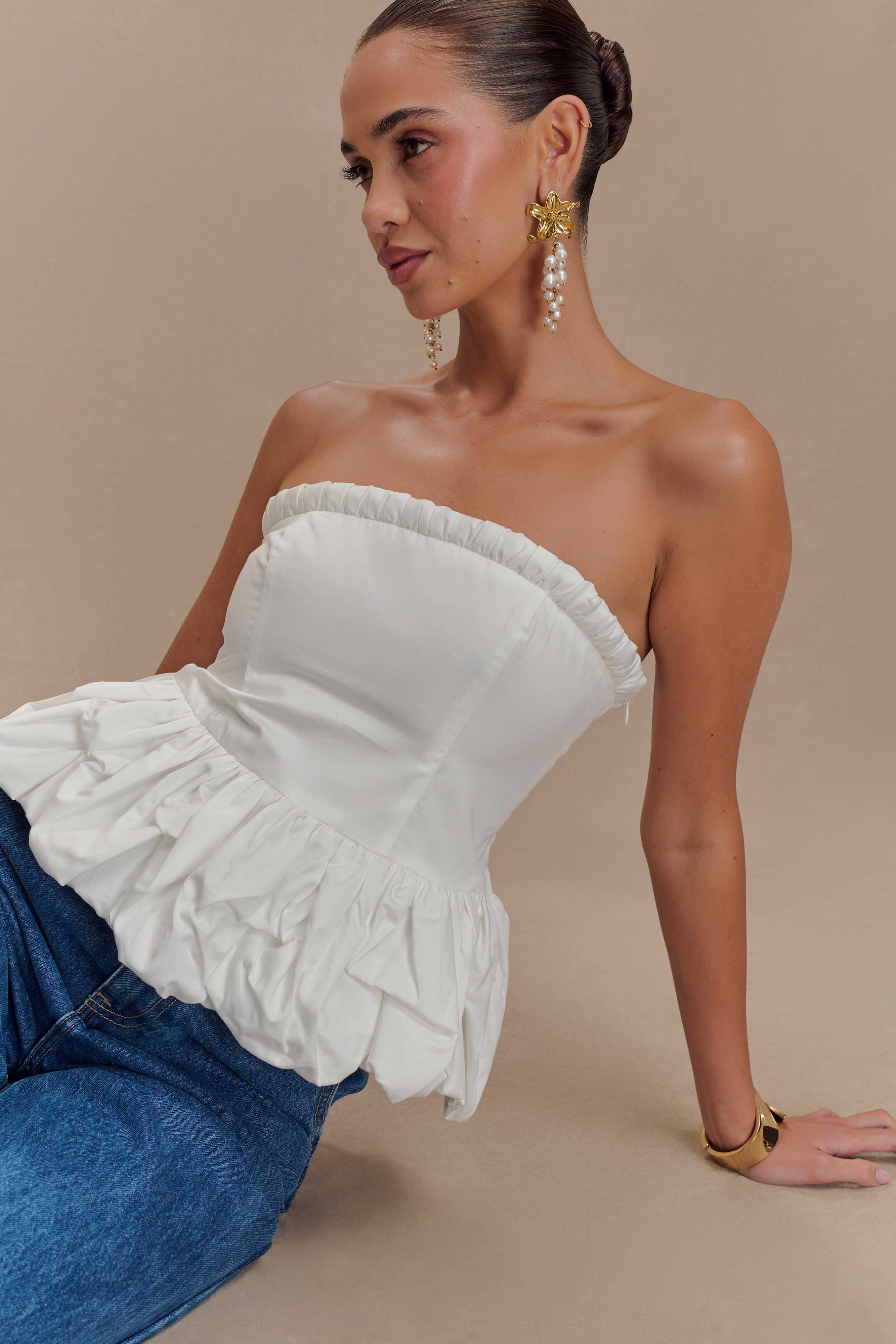 Cora Ruched Strapless Top - White - Image 3