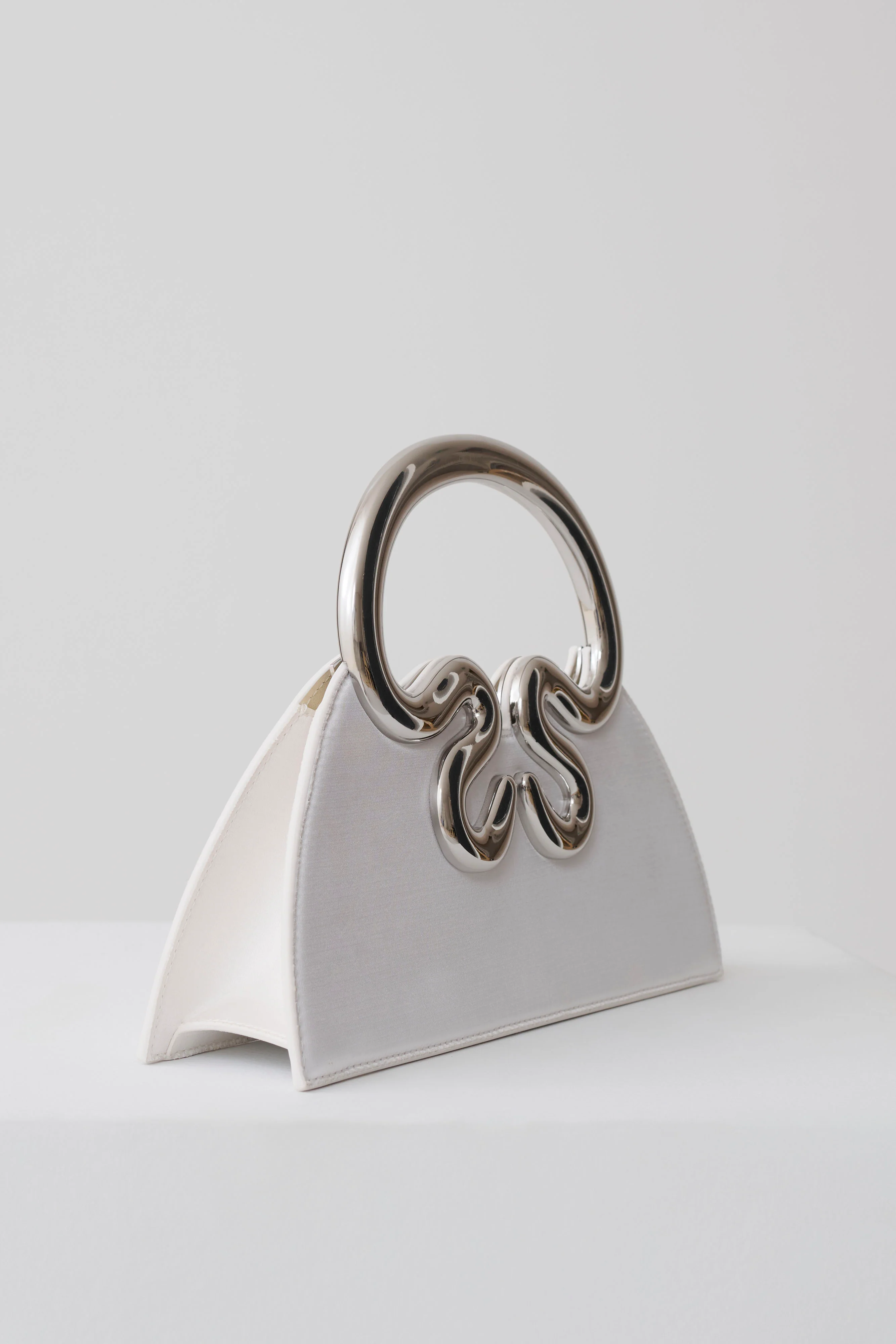 Elianne Satin Frame Clutch Bag - White - Image 3