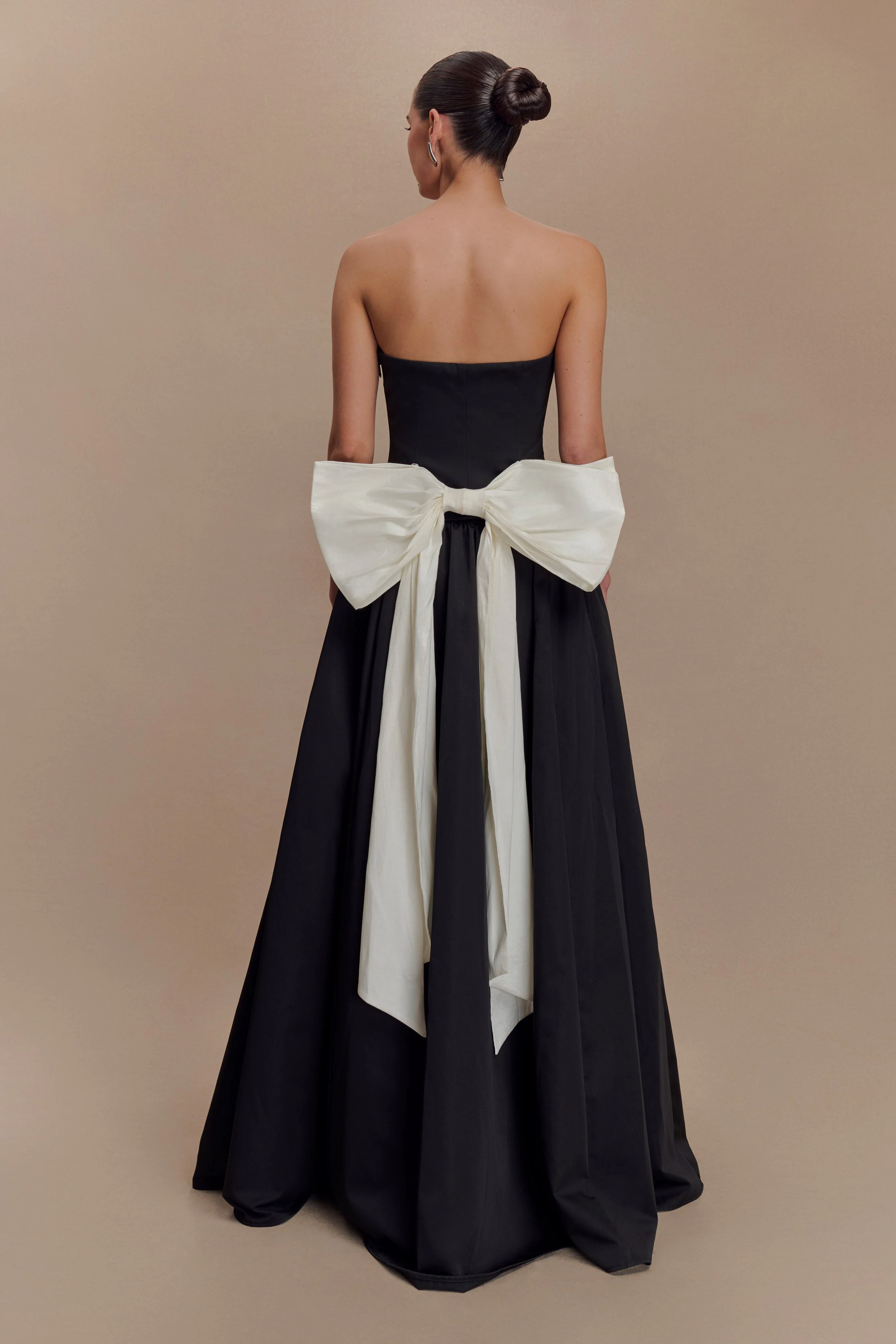 Frances Strapless Bow Maxi Dress - Black - Image 3