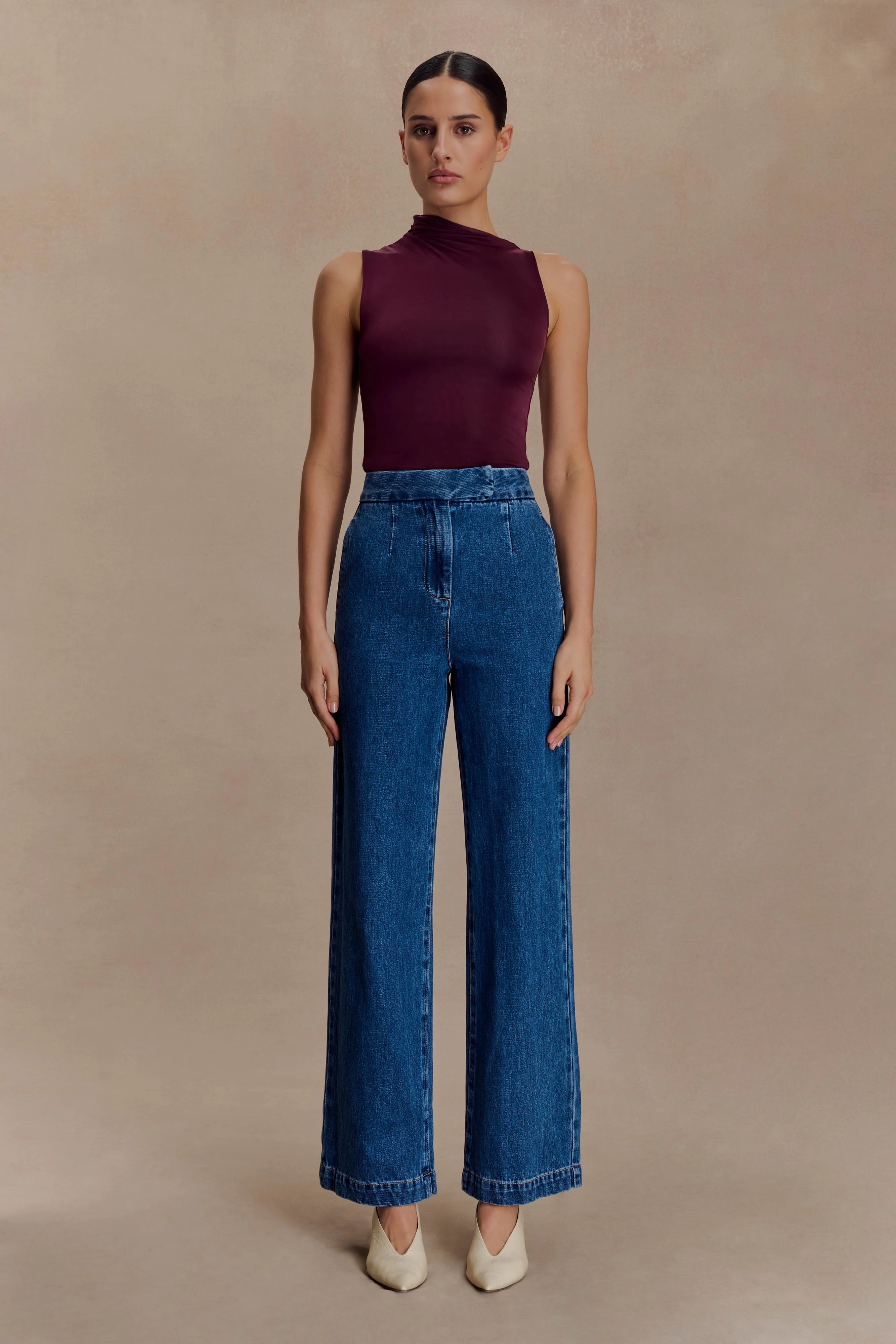 Hadleigh Sleeveless Slinky Top - Burgundy - Image 7