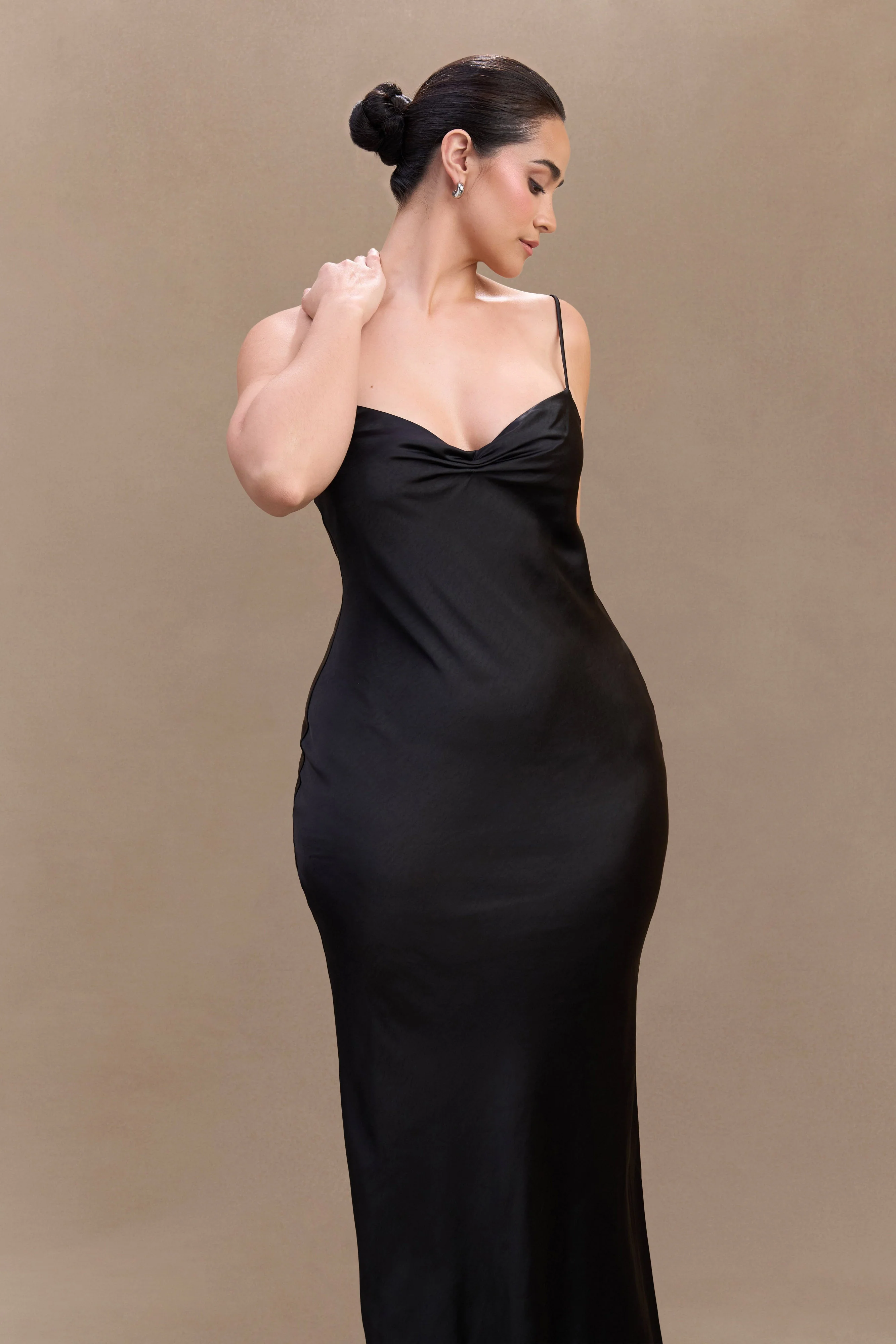 Lilly Sweetheart Satin Maxi Dress - Black - Image 7