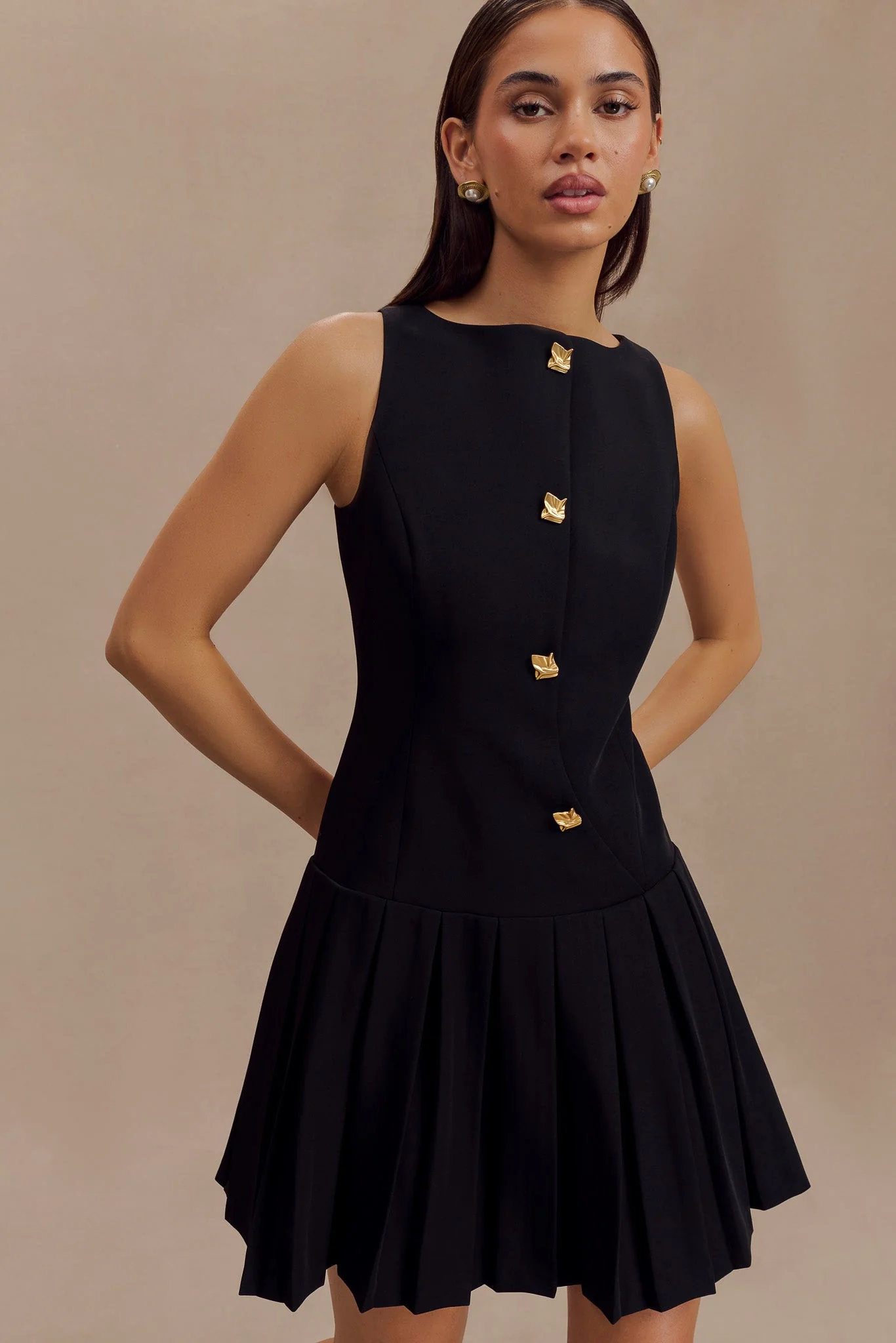 Mackenzie Sleeveless Pleated Mini Dress - Black - Image 3