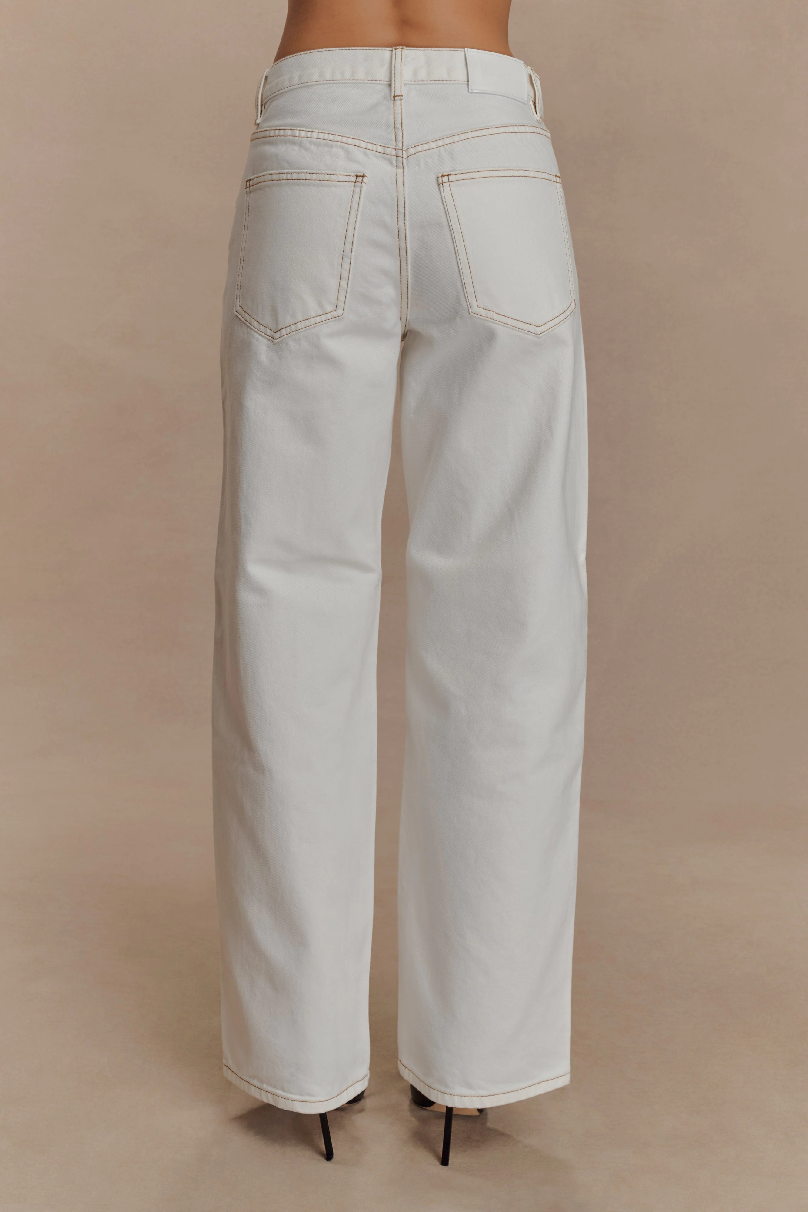 Mannon Mid Rise Denim Jeans - White - Image 2
