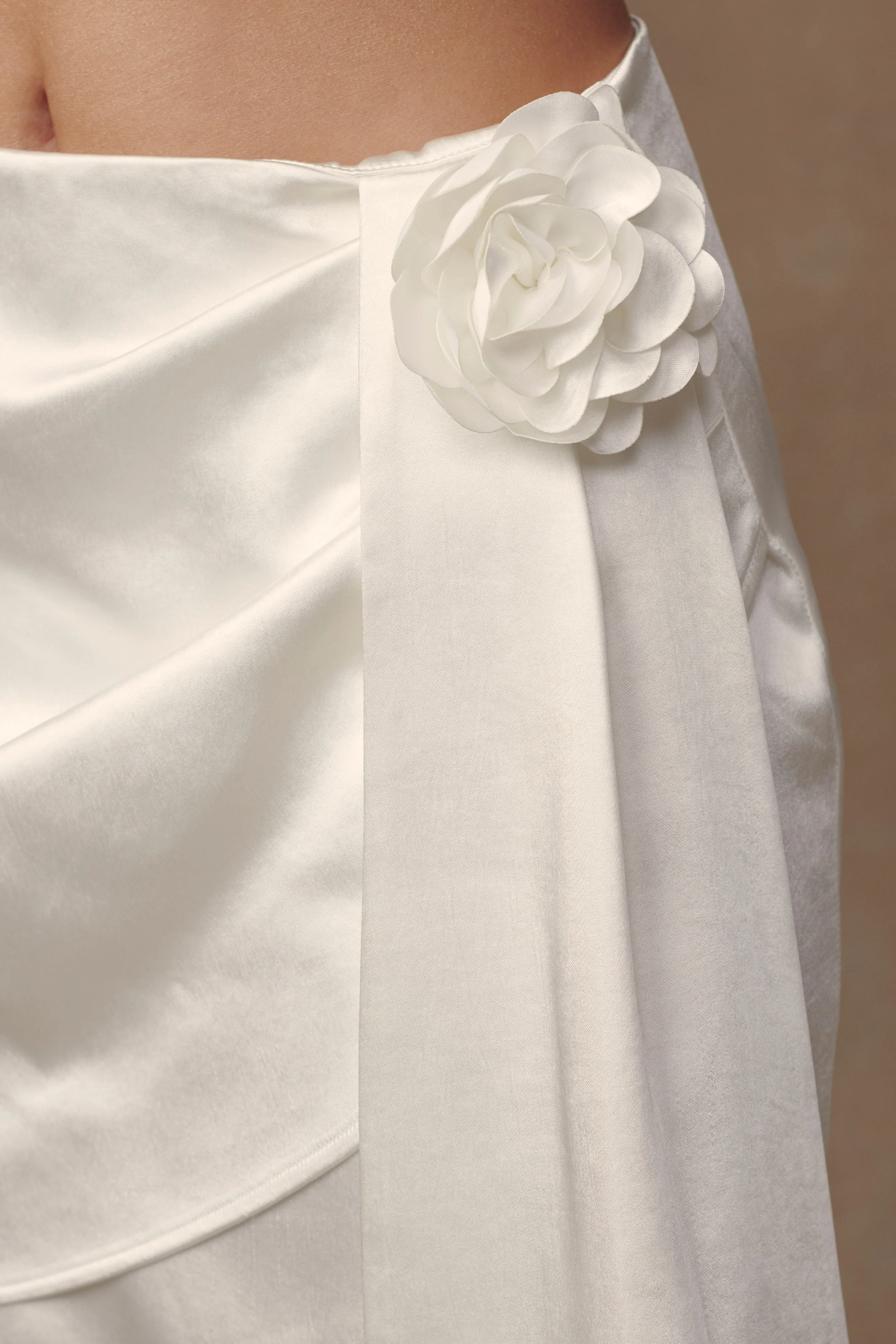 Margot Rose Mini Skirt - White - Image 6
