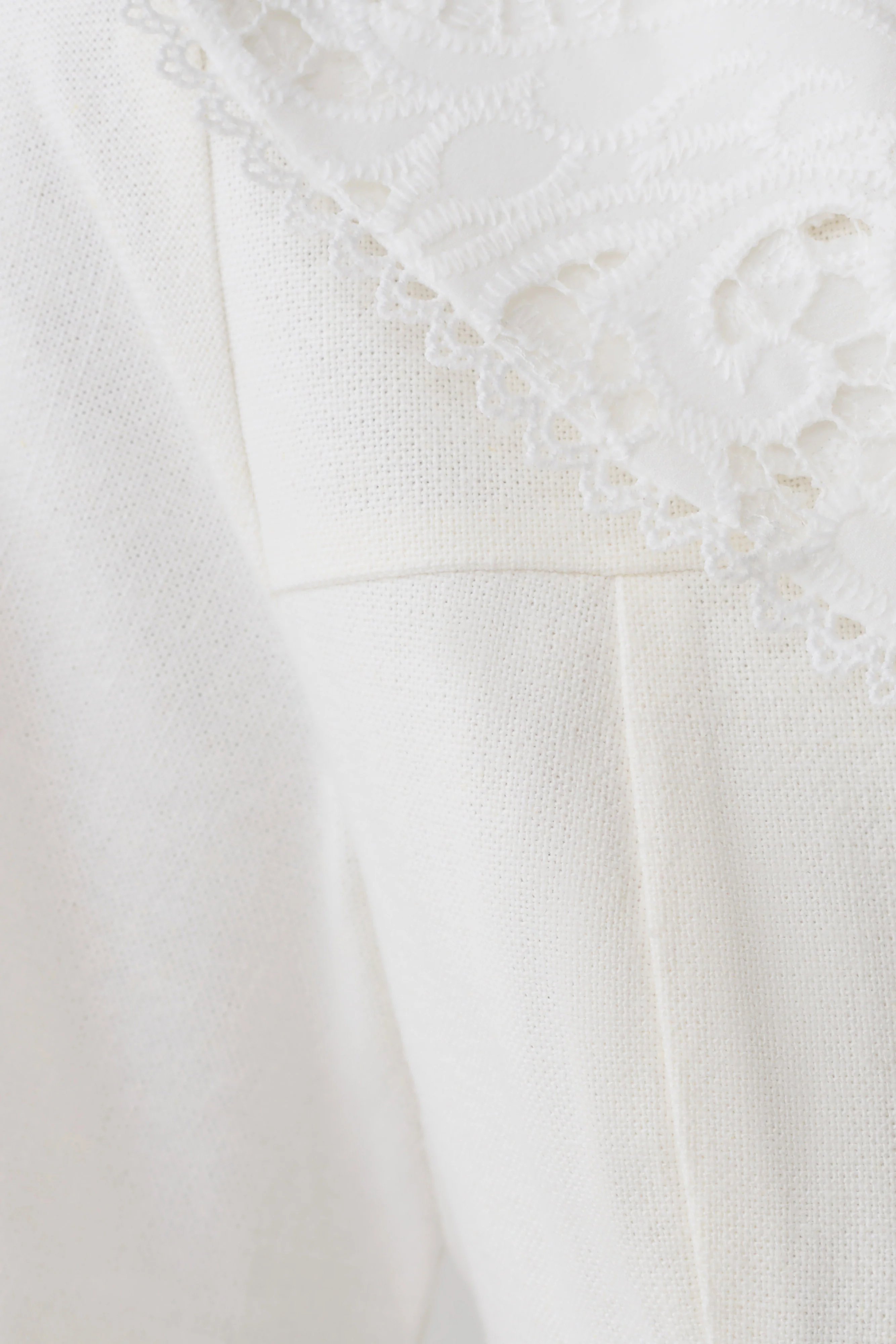 Melody Short Sleeve Shirt With Lace Collar - White - Image 9