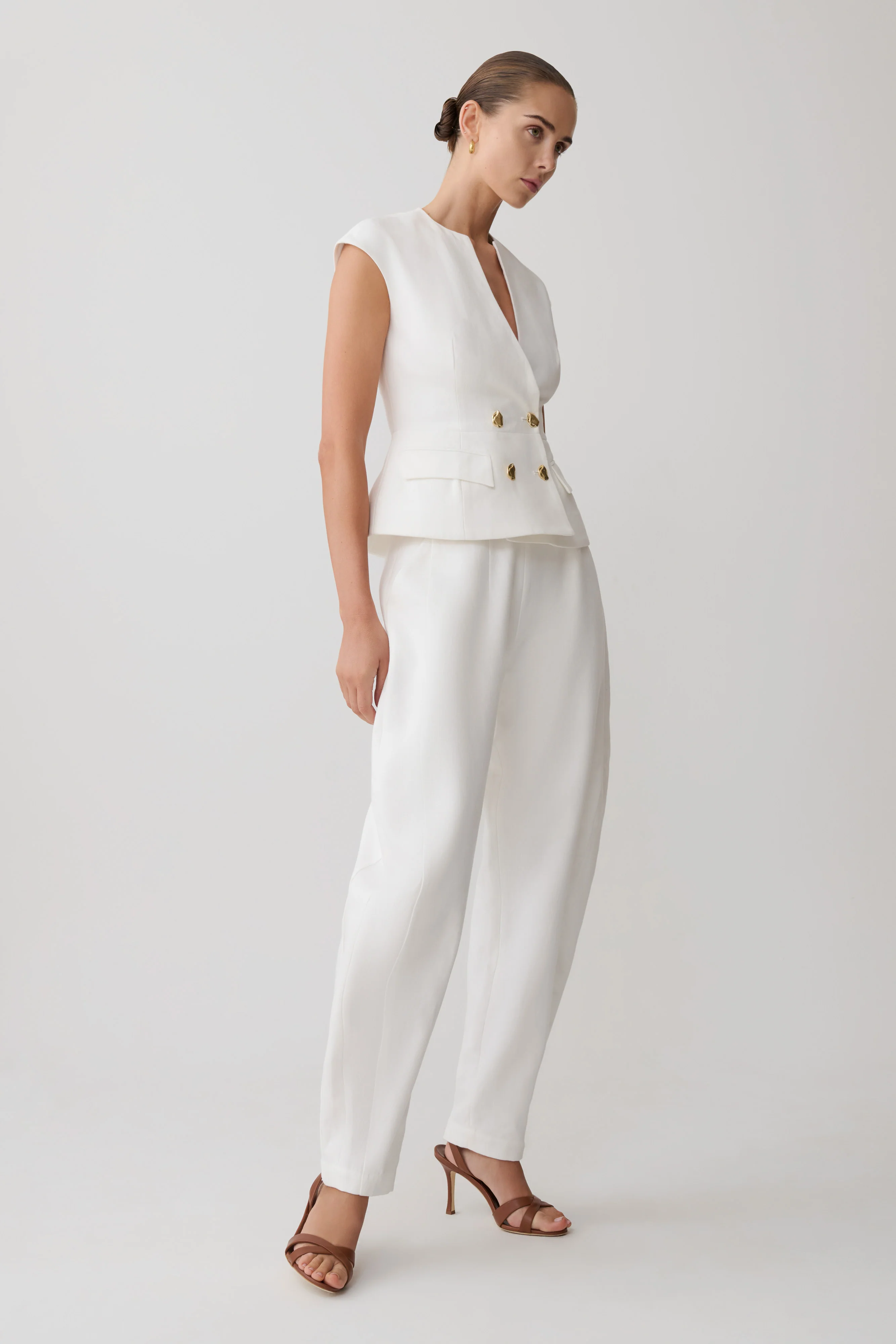 Oriana Linen Button Vest - White - Image 5