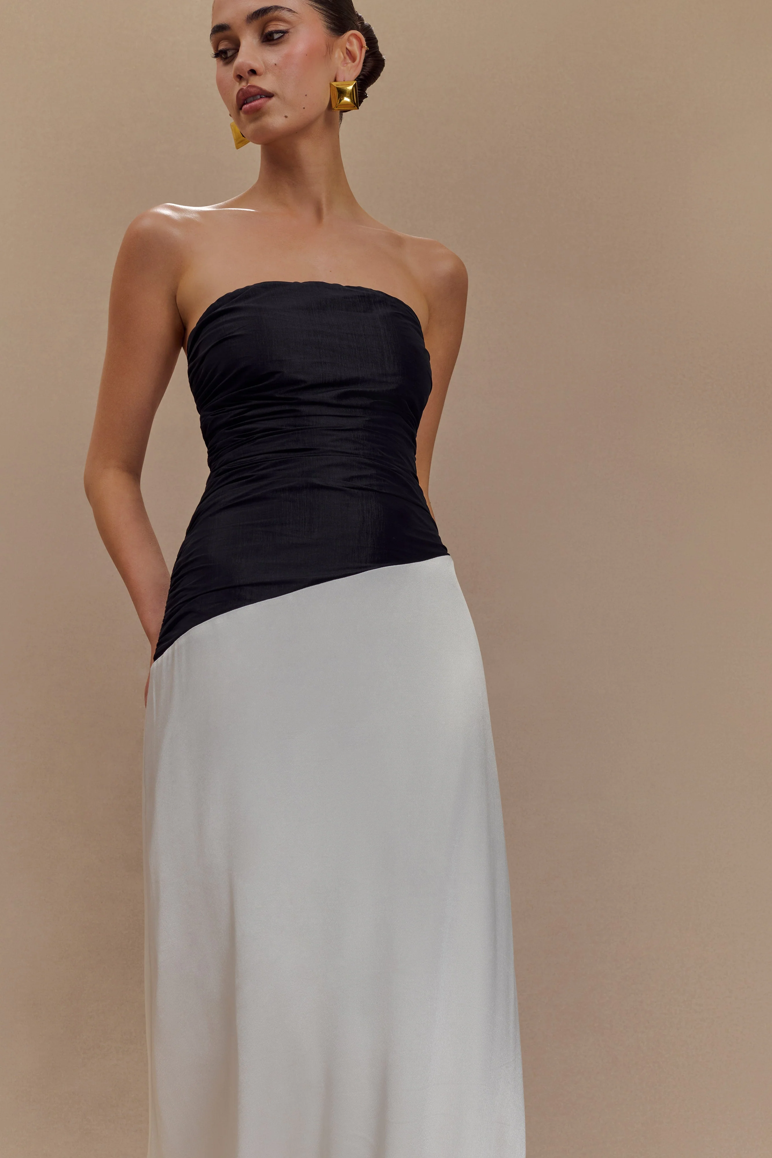 Serena Strapless Taffeta Maxi Dress - White/Black - Image 8