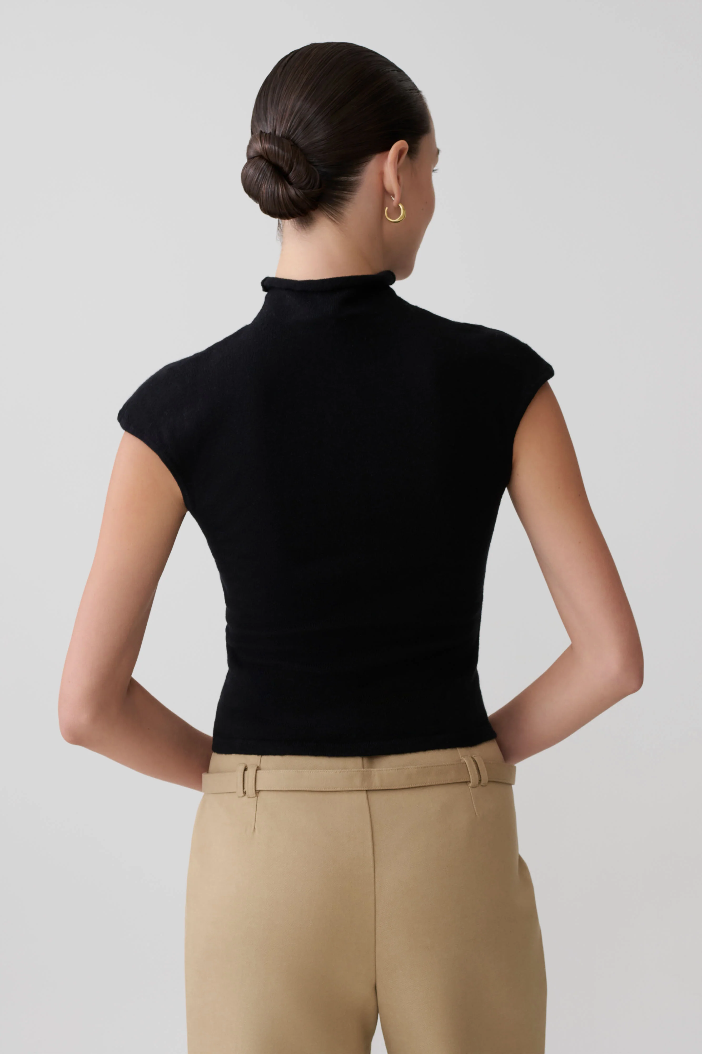 Sonny Short Sleeve Knit Top - Black - Image 2